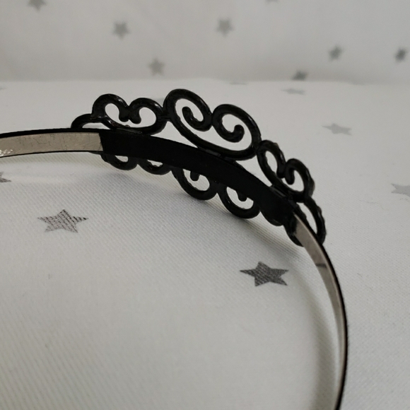 Rhinestone Headband - Picture 5 of 6